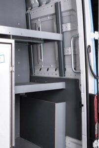 Ripiani regolabili per Volkswagen Crafter